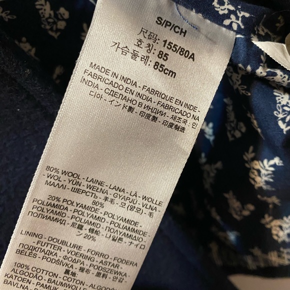 Levi’s Double Breasted Navy Coat - Picture 4 of 4